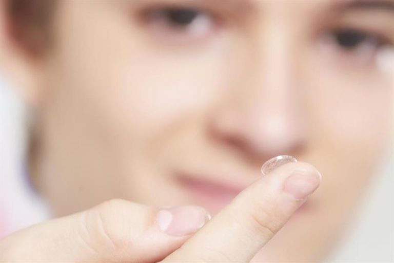 Confidence with contact lenses Insight Optical Training